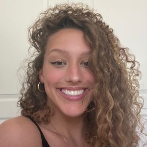 Meet your Posher, Bre